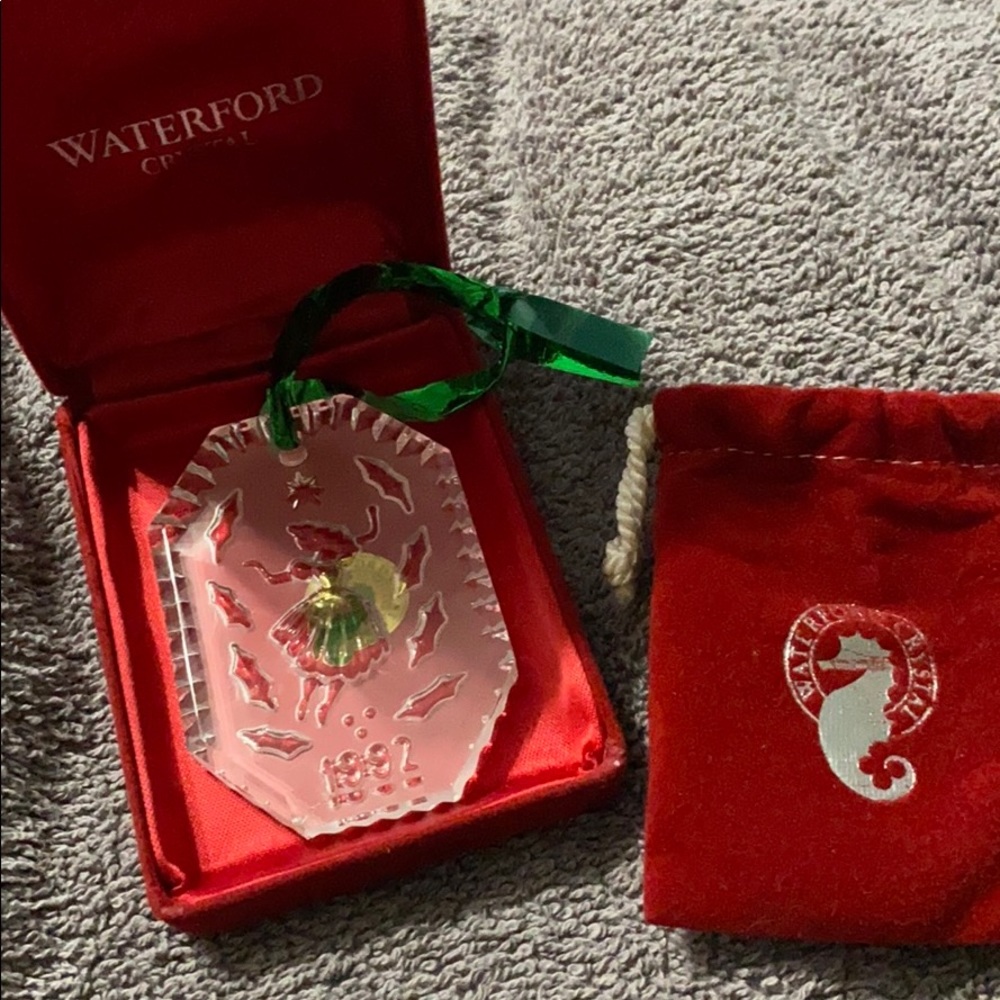 1992 waterford crystal ornament